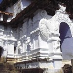 Gadaladeniya Temple- Kandy